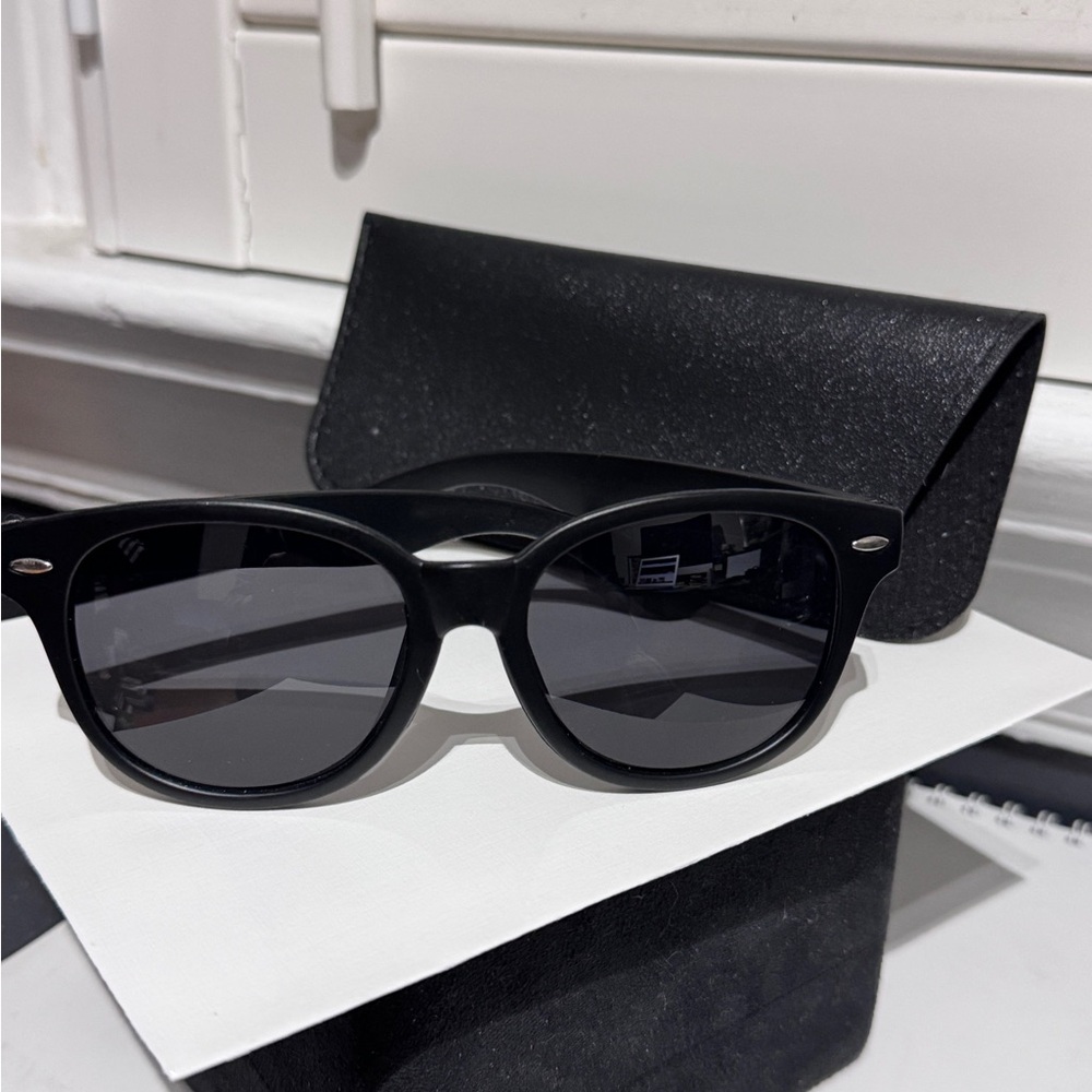 🕶️ Classic Black Cool-Girl Sunglasses – Instant Main Character Energy 🕶️✨